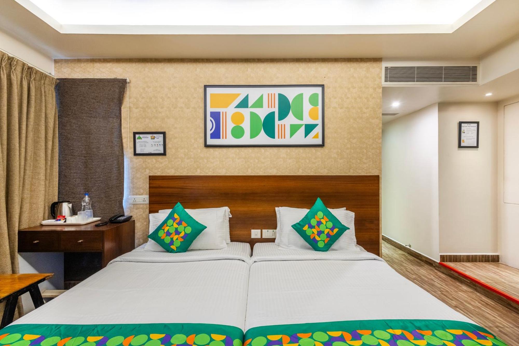 Treebo Premium Twin Star Hotel Chennai Exterior photo